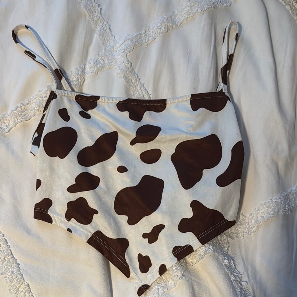 SHEIN Brown and White Patterned Top